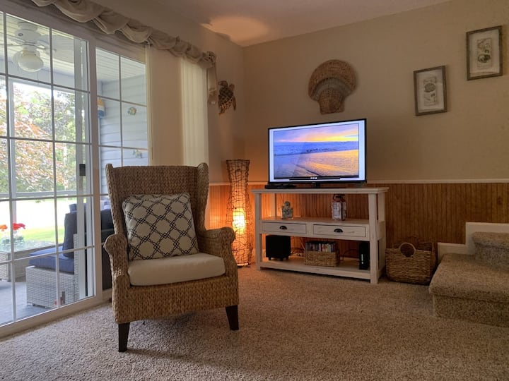 2 1/2 Miles To The Bethany Boardwalk ! - Bethany Beach, DE