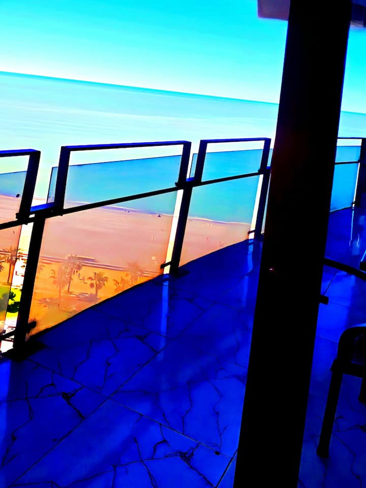 Ashtal Beach | Suite 6 - 巴統