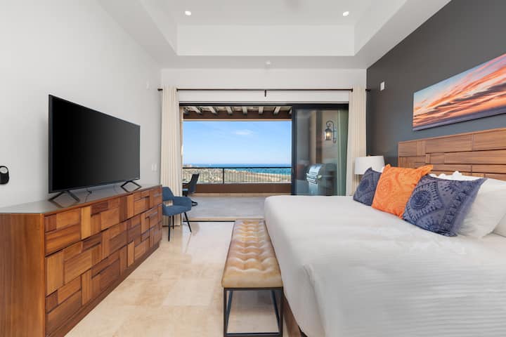 MASTER BEDROOM - 1