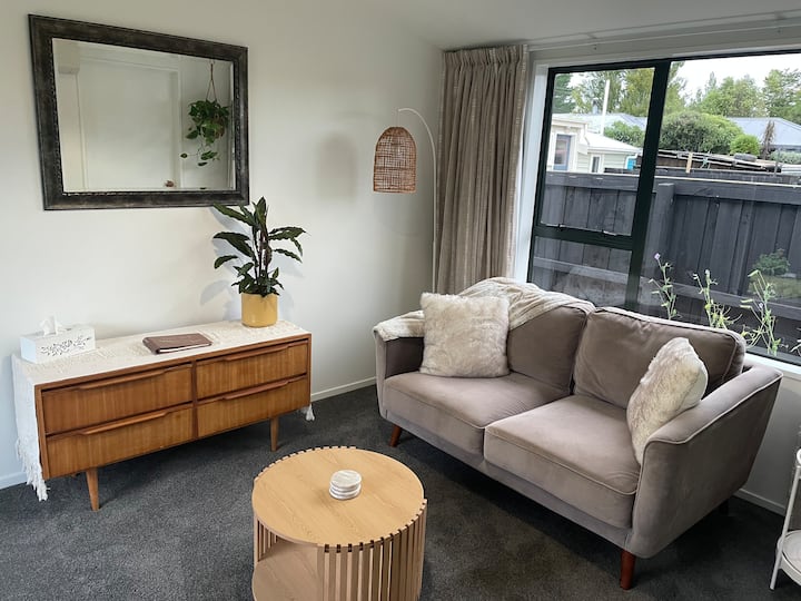 Private Beach Cottage – Dog Friendly - Woodend - Kaiapoi