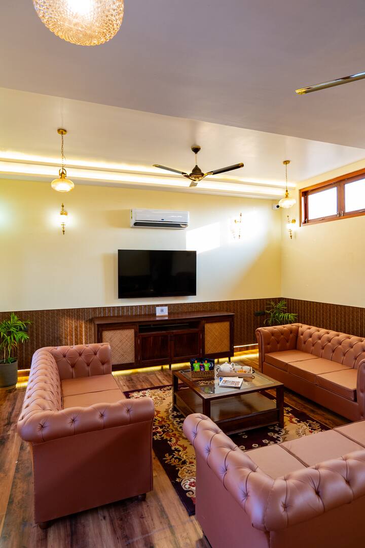 Suite W/pvt & Shared Pool | On Main Ranthambore Rd - Sawai Madhopur