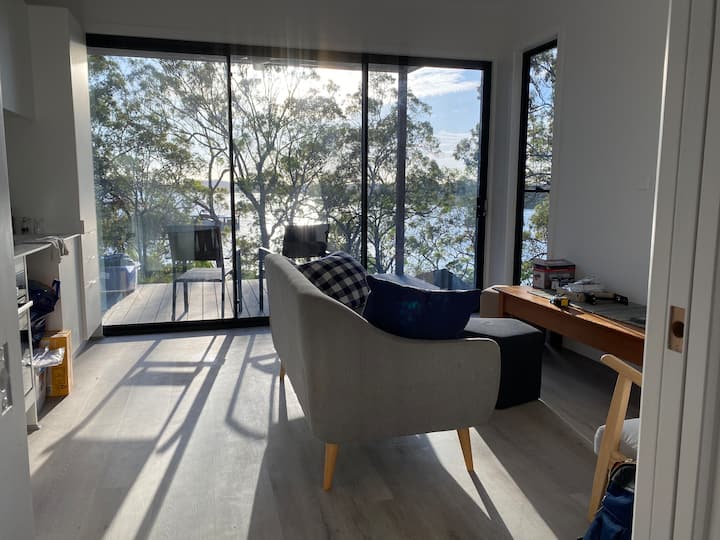 Macleay Island Guesthouse - Russell Island