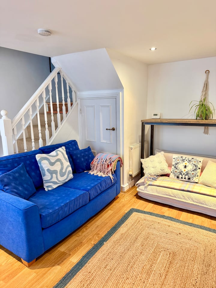 Stable Cottage – A Hidden Gem In Abergavenny Town - Abergavenny
