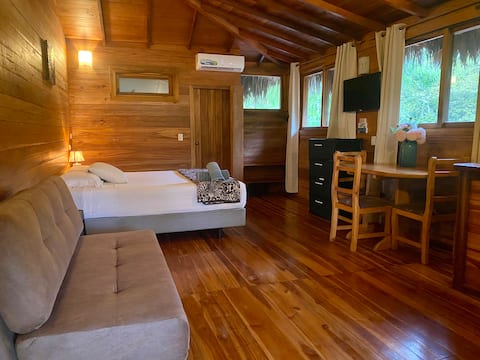 Cozy Suite near Beach I