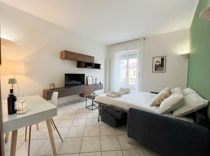 Green Apartment – 1 Camera, Living, Self Check-in - Novara