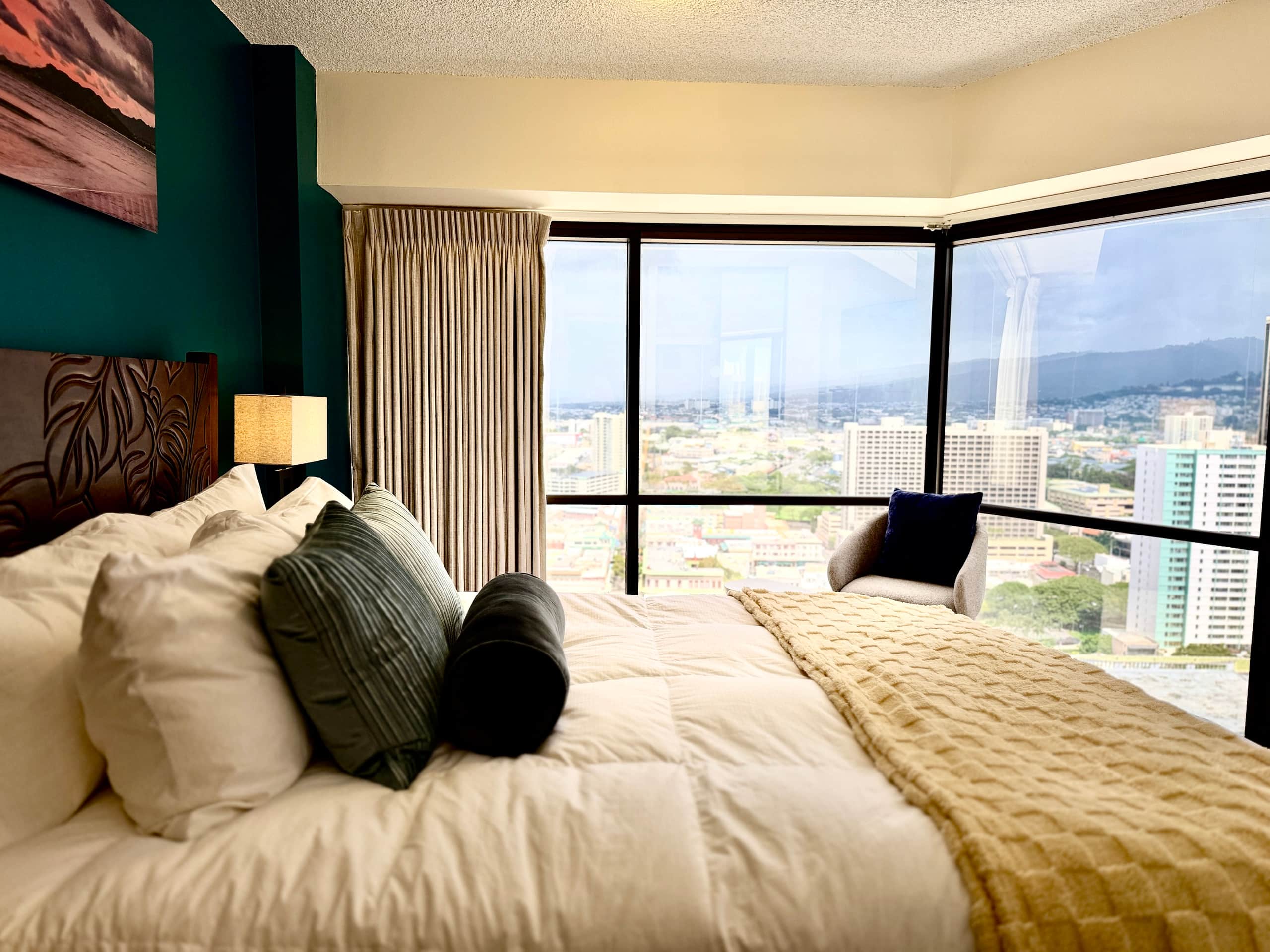 Honolulu Ocean/Mountain View Stay-Parking/Laundry - Image 32