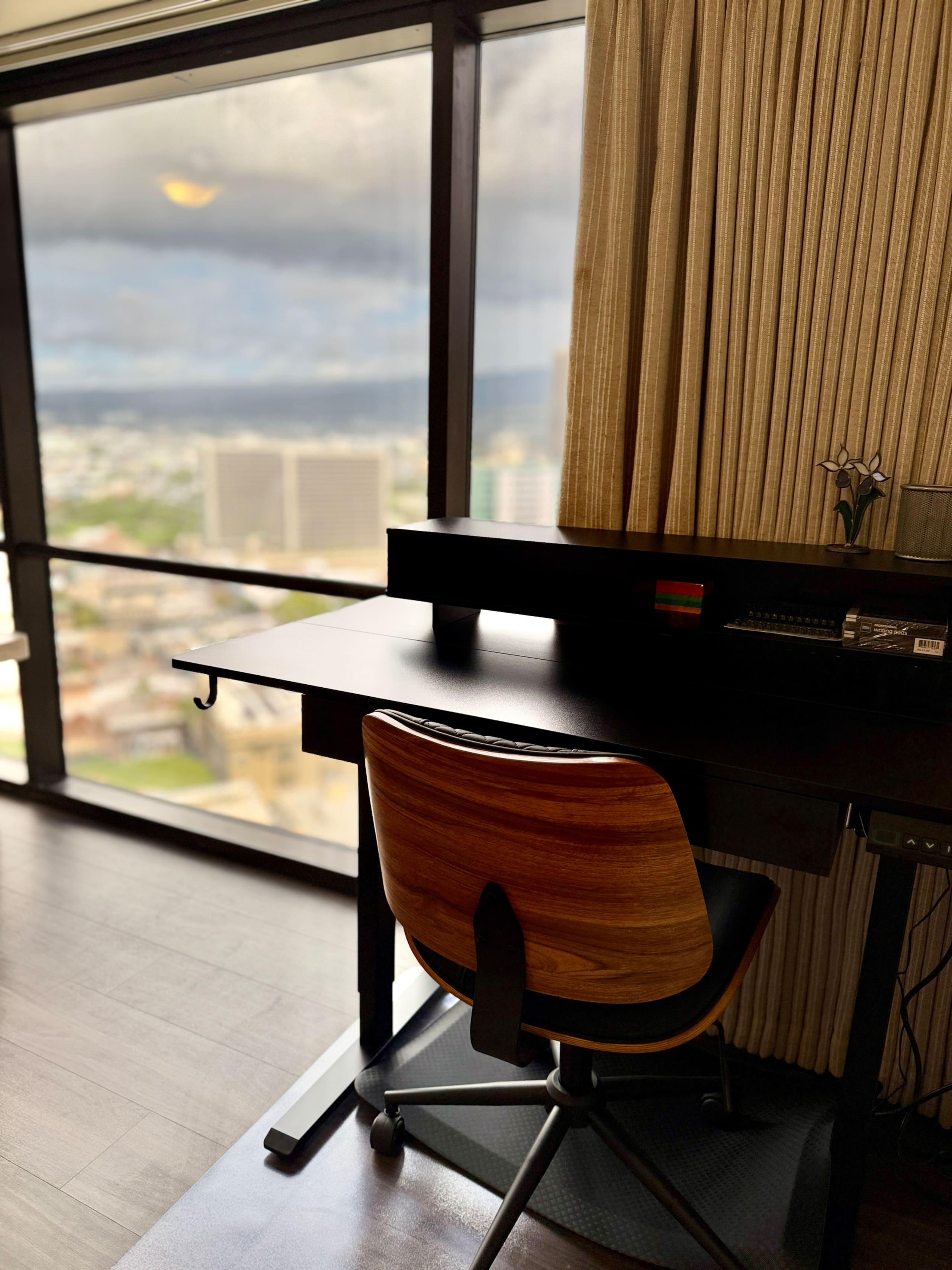 Honolulu Ocean/Mountain View Stay-Parking/Laundry - Image 44