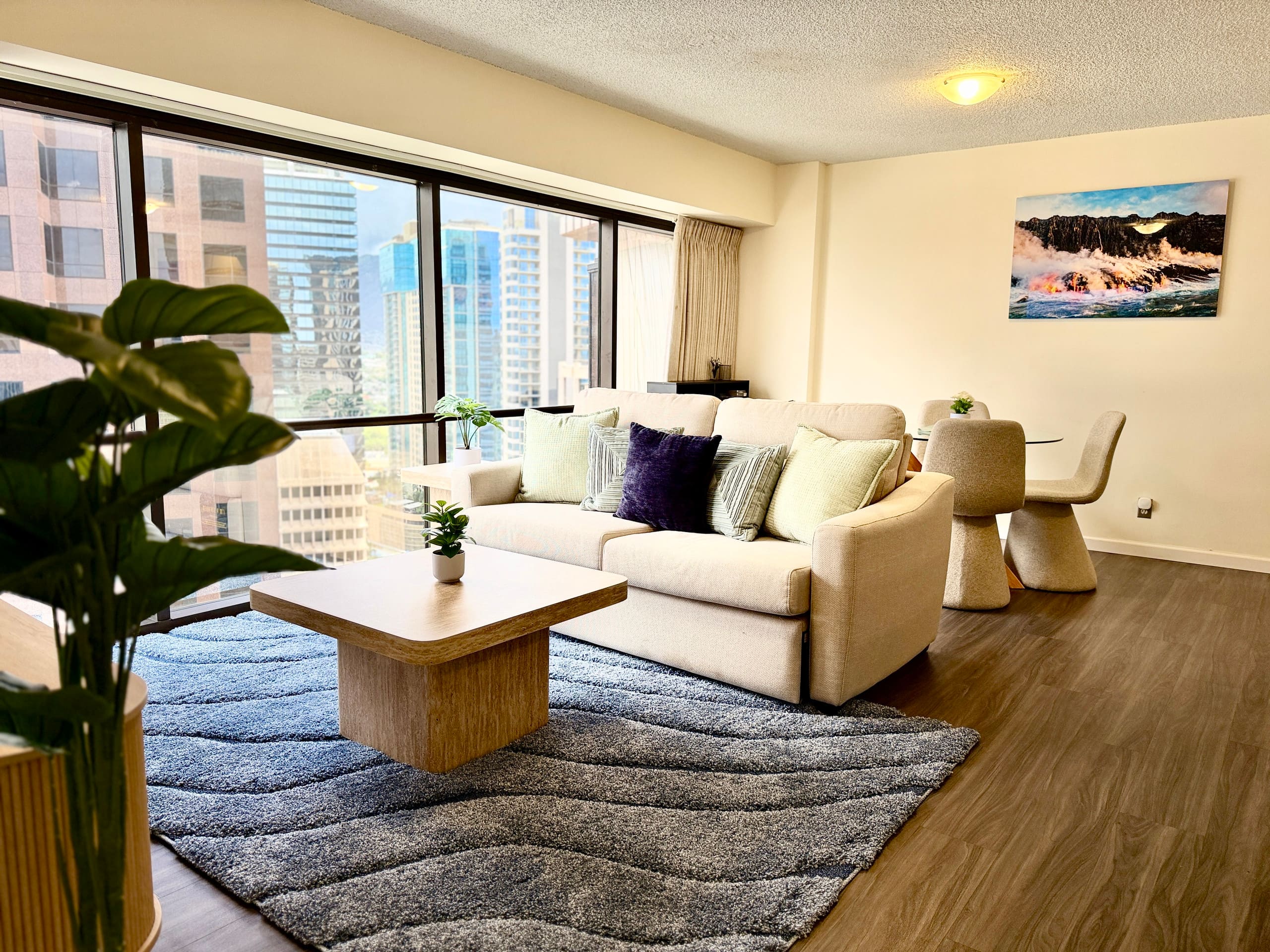 Honolulu Ocean/Mountain View Stay-Parking/Laundry - Image 6