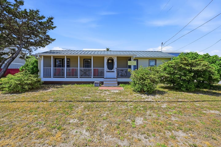 The Lemon Twist At Carolina Beach - Carolina Beach