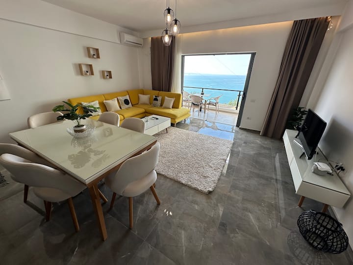 Golden Horizon Apartment 102– Panoramic Sea View - Saranda