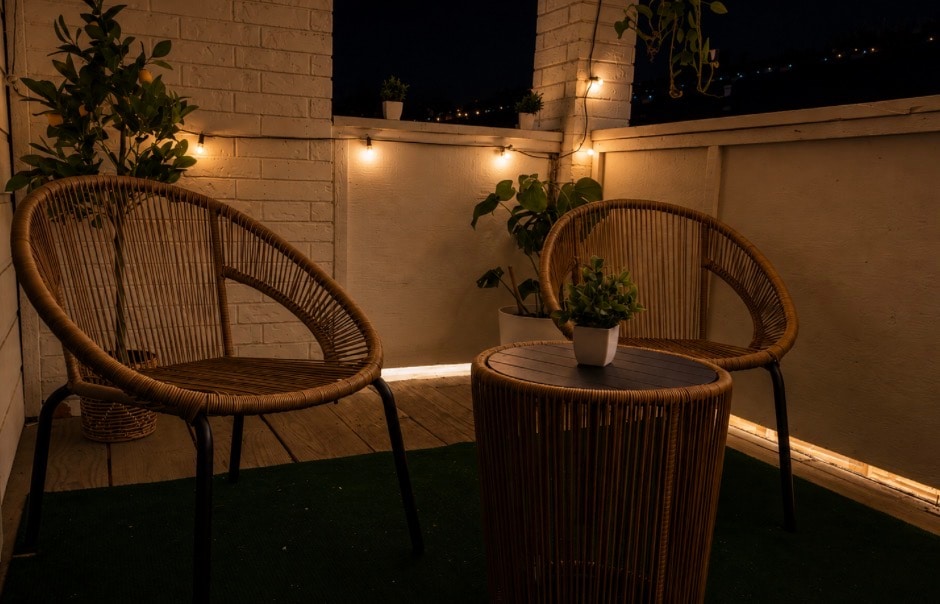 Vinyl Vibes • Balcony • Near Lamar & Downtown
