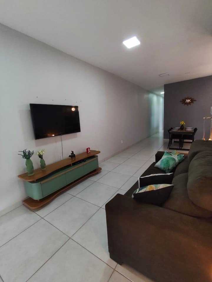Casa Nobre
Casa Com Ar, Garagem, Wi-fi, Mobiliada - Rio Verde
