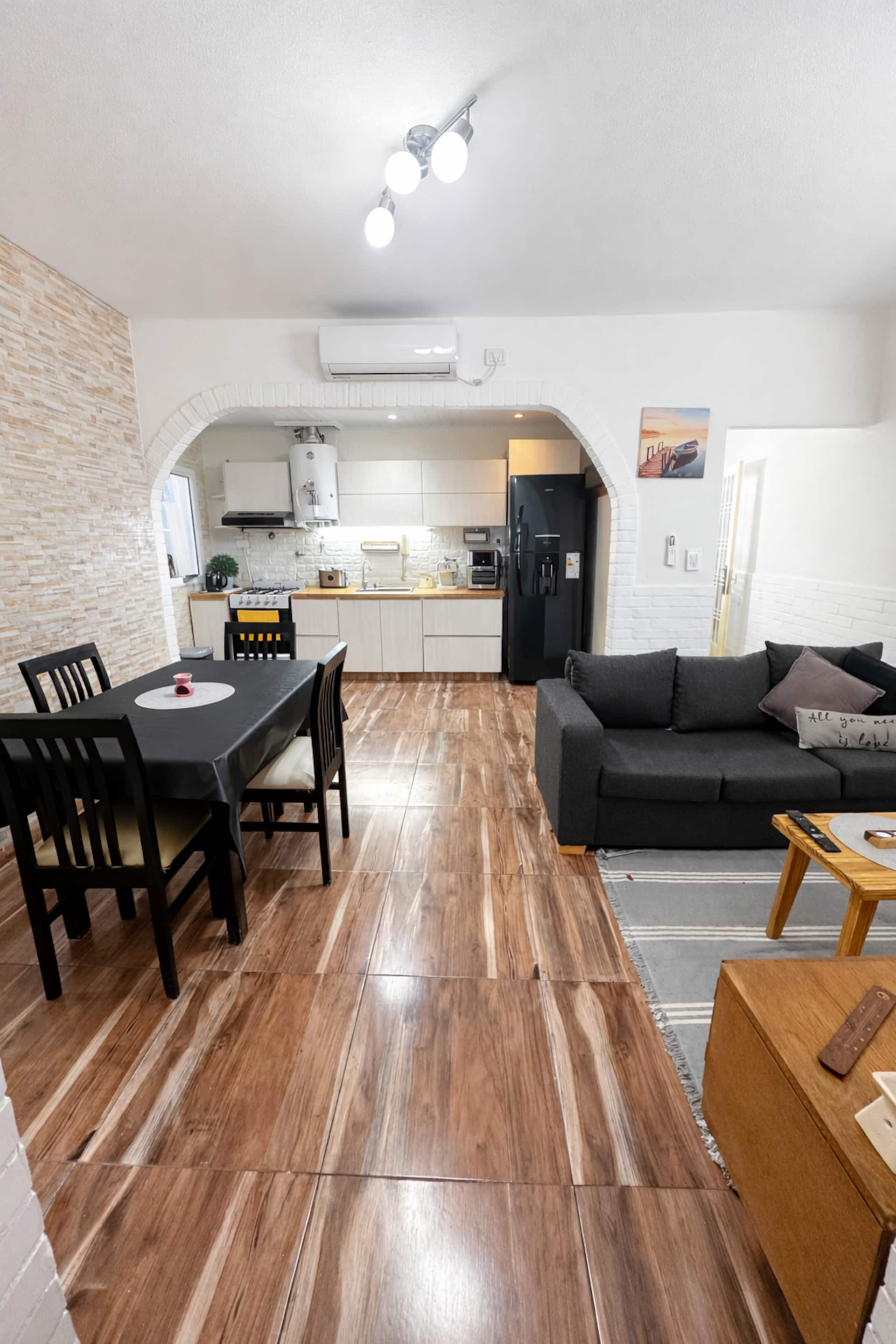 Ground-floor PH with 2 bedrooms and private terrace in La Matanza