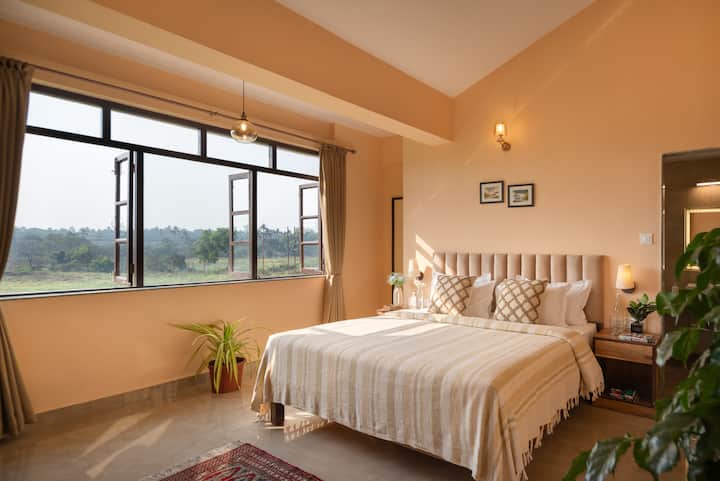 Bedroom 1 image 1