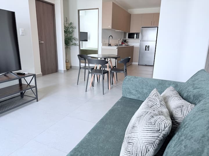 Spacious 3br Downtown + Balcony + Parking - Monterrey