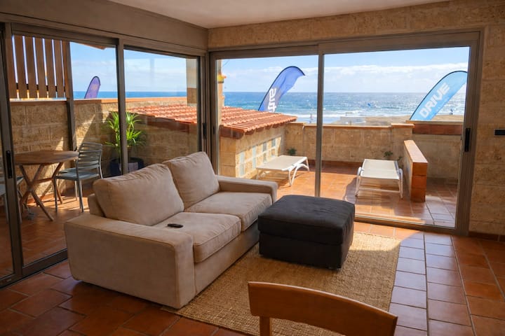 Ocean View & Direct Beach Access / Apt El Médano - El Médano