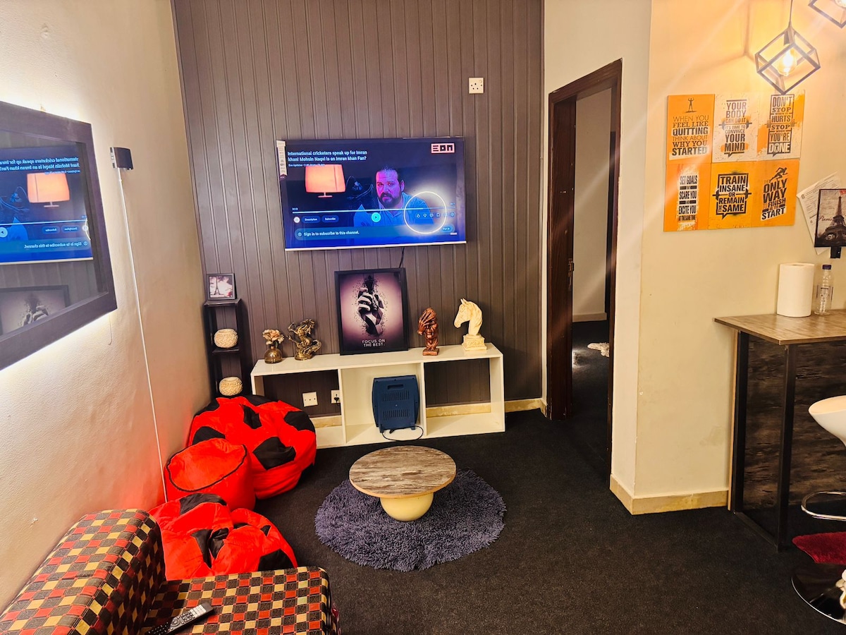 Private 1 BHK — MA 417