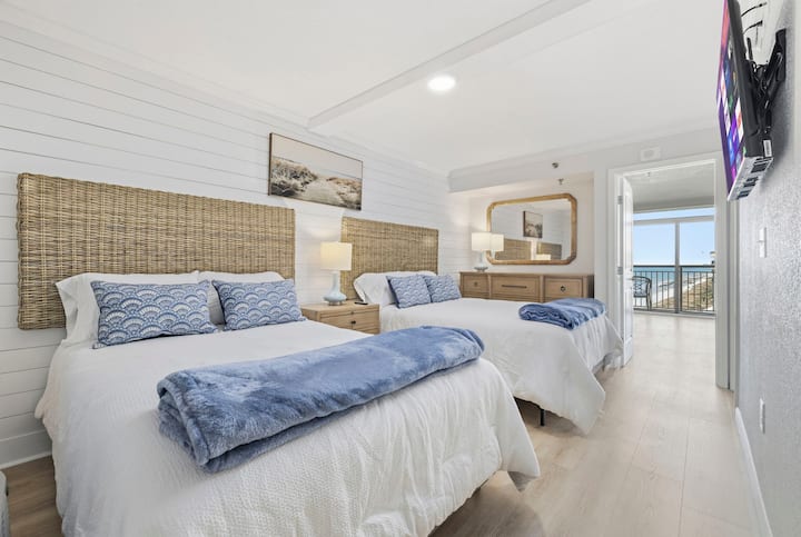 Newly Renovated Penthouse | 3 Beds | Ocean View - 머틀 비치
