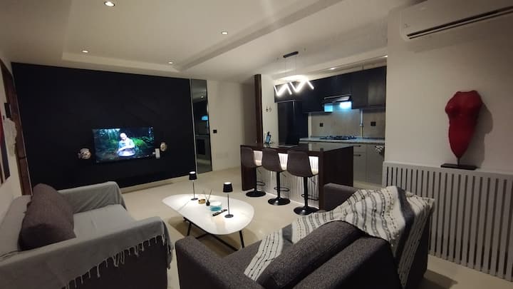 Appartement Moderne Et Calme Avec Terrasse - Tunisia