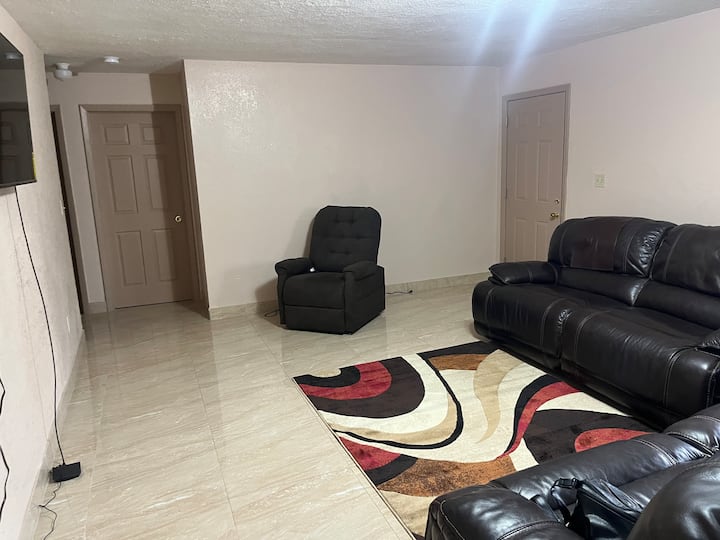 Oak Grove Home - Miami Gardens, FL