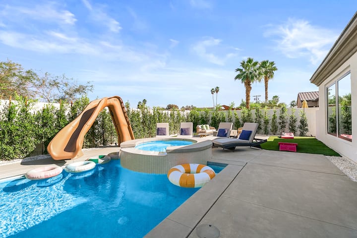 Luxe Cloud House - Indio, CA