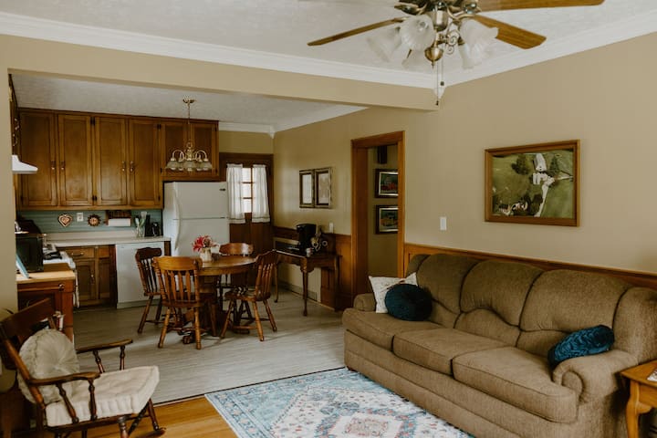 Kate’s Cottage - Galax, VA