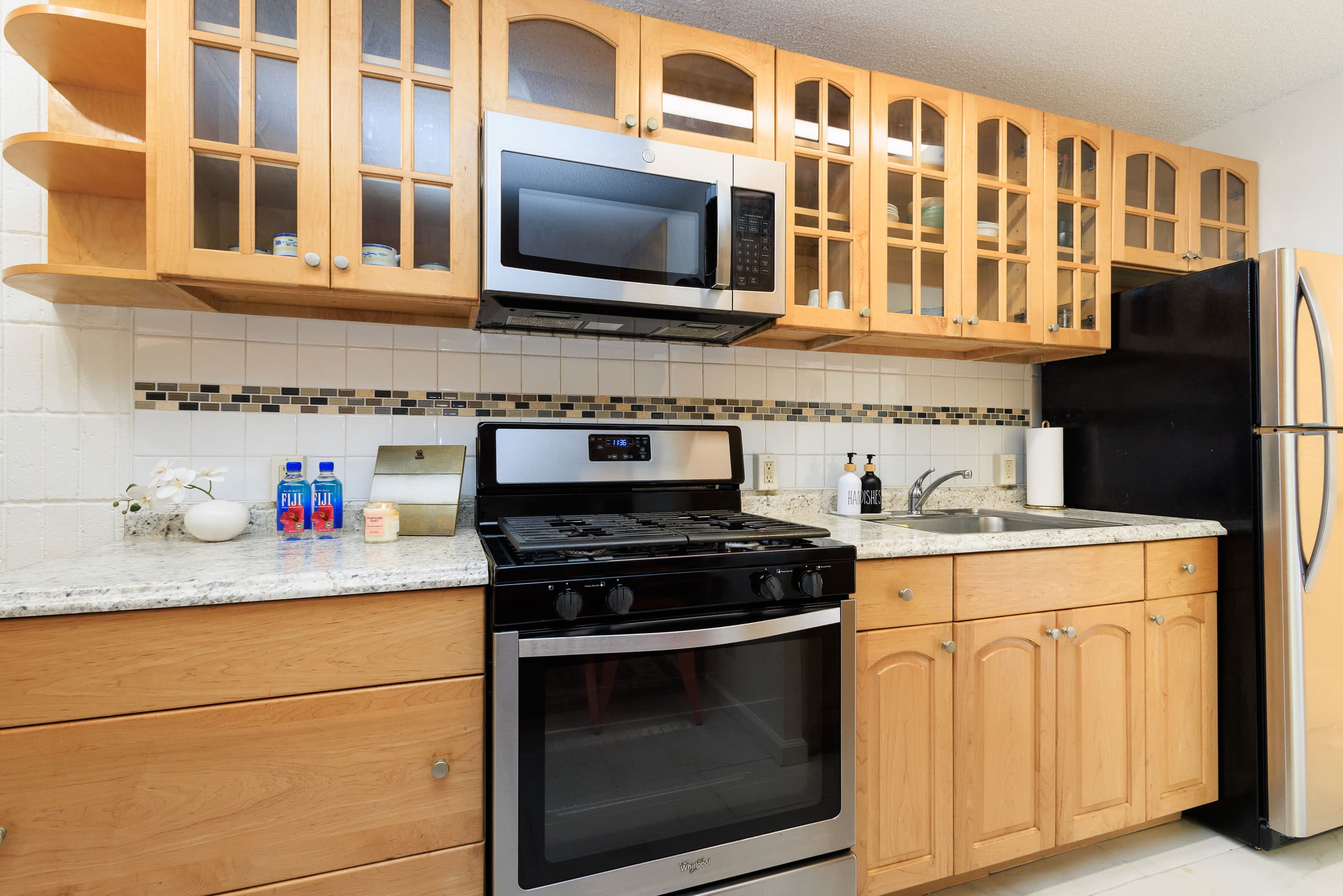 Condo in Honolulu · ★4.89 · 1 bedroom · 1 bed · 1 bath - Image 3