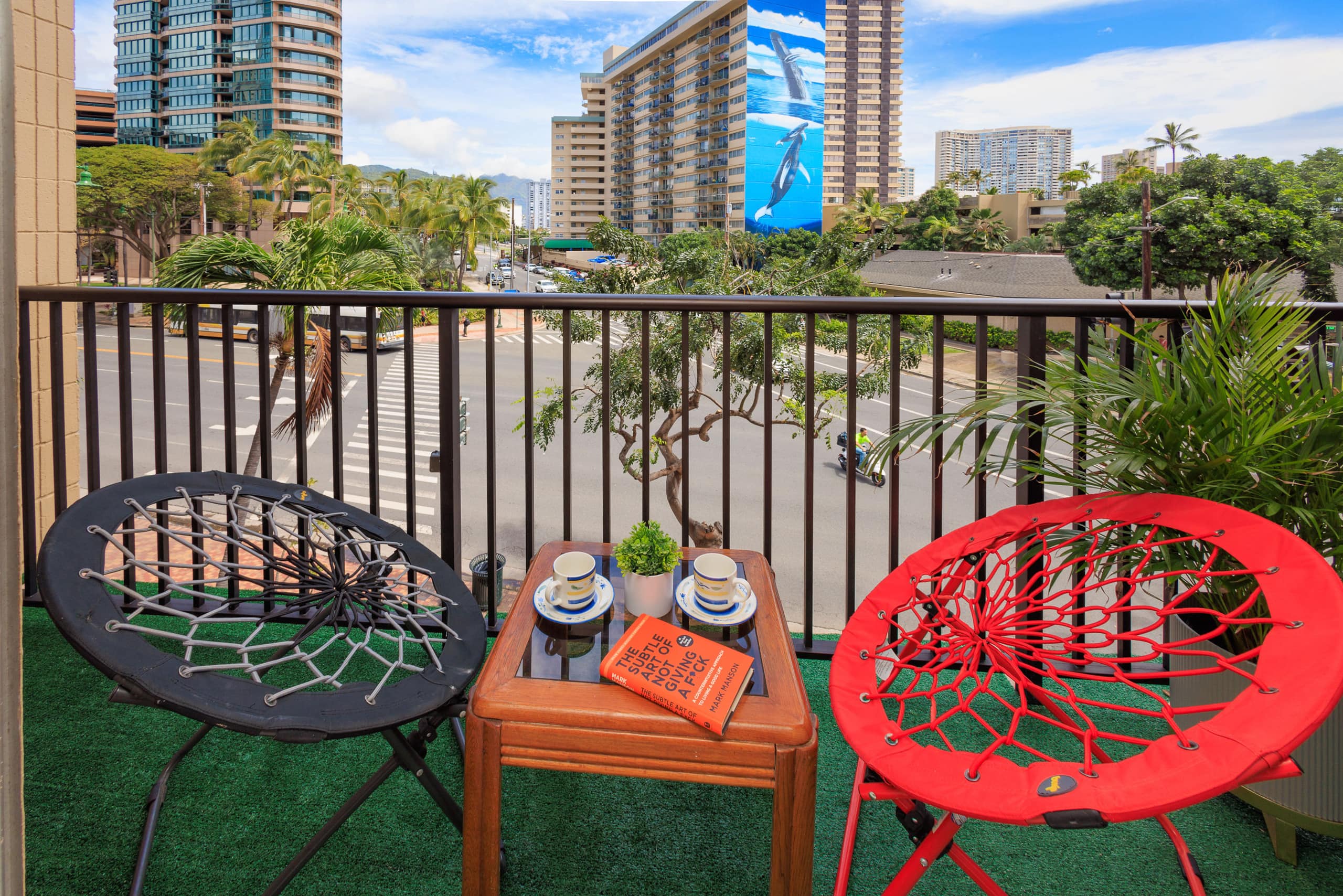 Condo in Honolulu · ★4.89 · 1 bedroom · 1 bed · 1 bath - Image 18