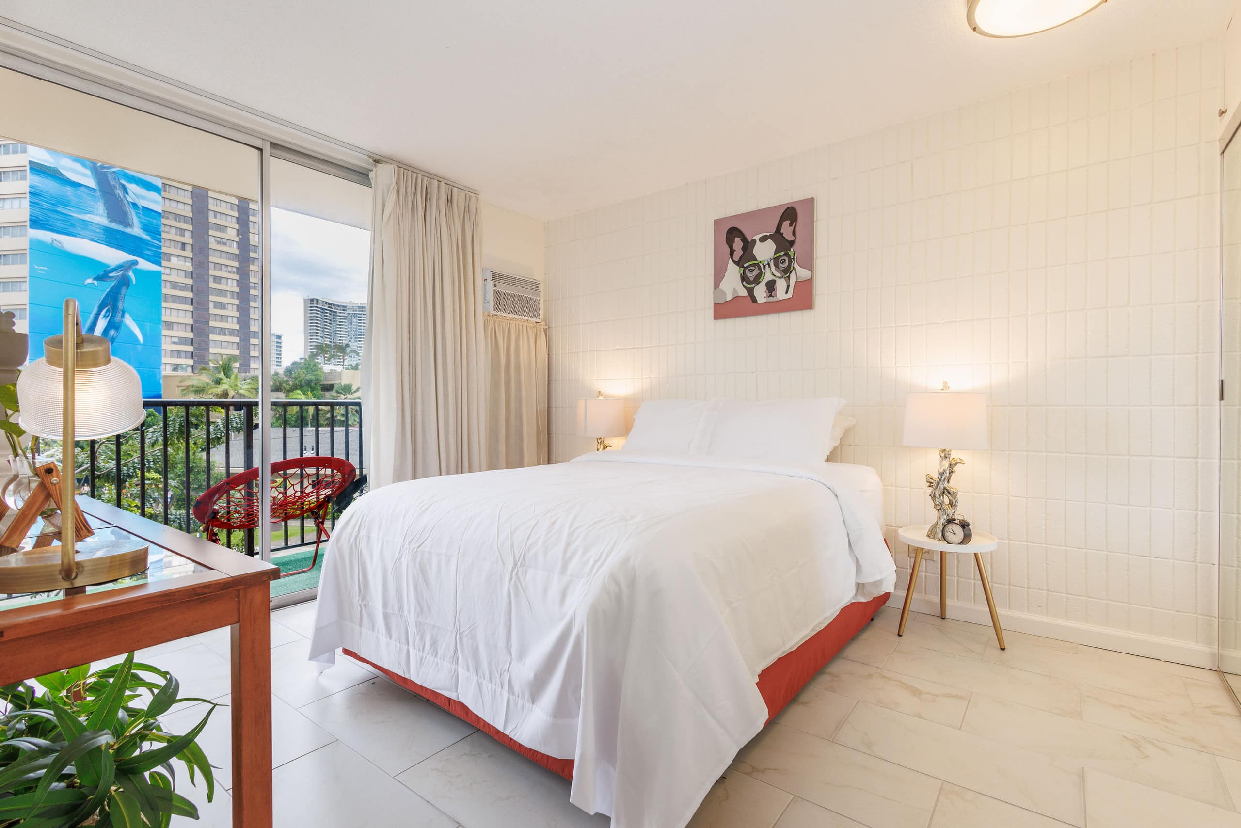 Condo in Honolulu · ★4.89 · 1 bedroom · 1 bed · 1 bath - Image 14