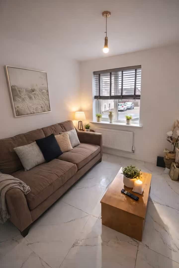 Contractors' Home Away From Home| 4bdr|freeparking - Cardiff
