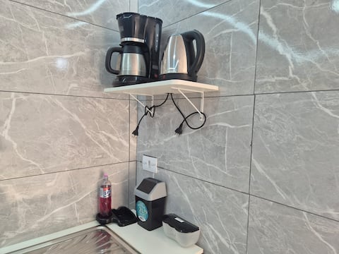 Successful Airbnb property: Micro House Bedroom Tiny House Two-State With Garage in Guarapuava