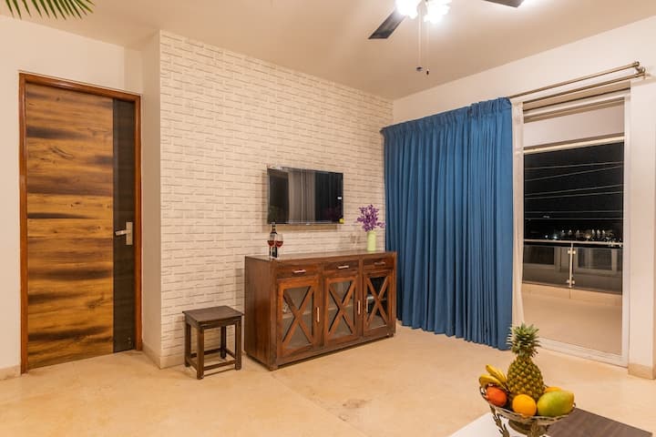 Living room image 3