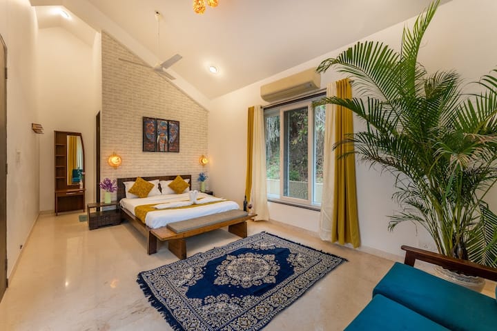 Bedroom 3 image 1