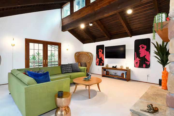 Charming & Hip Gladstone Retreat: All King Beds! - Oregon City, OR
