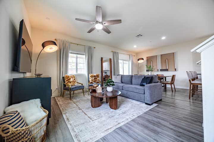 Moreno Valley Retreat | Lake Perris & Uc Riverside - Moreno Valley, CA