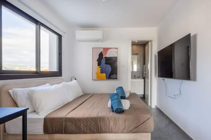 Piliou Premium Studio- Large Terrace And Communal - Limassol