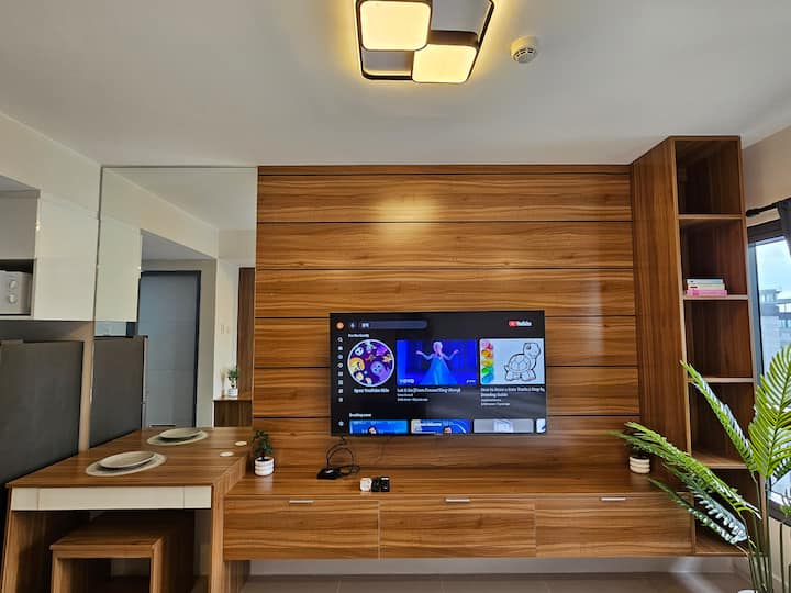 Alexandrite Studio At J Tower | Walk To Sm J Mall - Mandaue