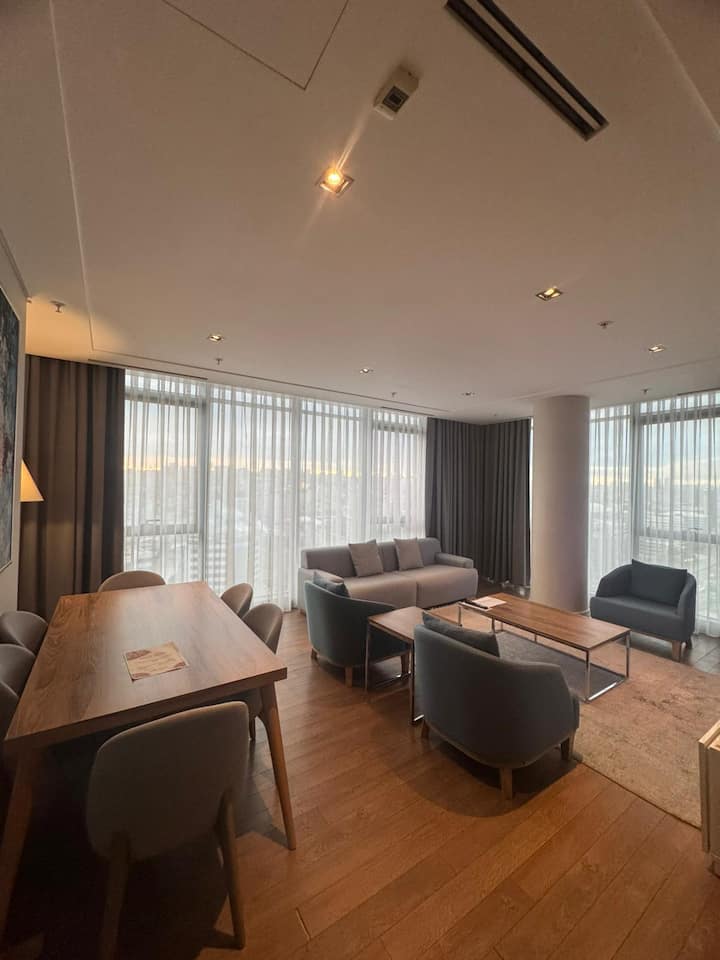 Modern 3br Residence I Pool, Gym & Free Parking - Küçükçekmece