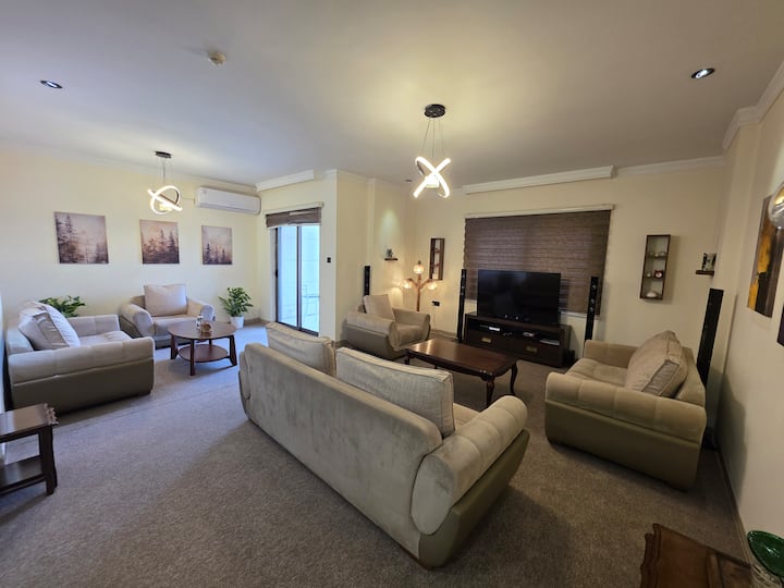 135 M² 2+1 Flat For Rent - Iraq