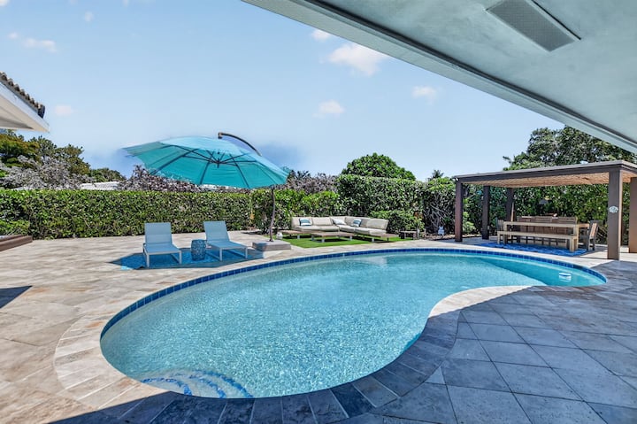 Boca Raton Paradise, Stunning Backyard, By Beach - Boca Raton, FL