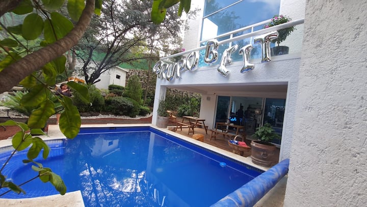 Casa Con Bonito Espacio Para Eventos - Mexico City
