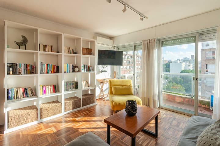 Hermoso Apartamento De Dos Dormitorios En Pocitos - Montevideo