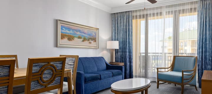 3-bedroom Plus Harbor View At Emerald Grande - Destin