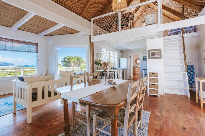 Millstone Beach Cottage – Nature, Oceans & Wi-Fi gallery image 5