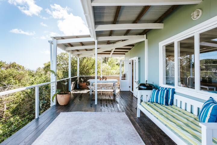 Millstone Beach Cottage – Nature, Oceans & Wi-Fi gallery image 2