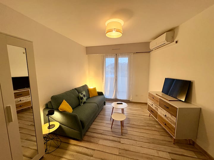 Studio Cosy Plein Centre - Avec Balcon - Cavalaire-sur-Mer