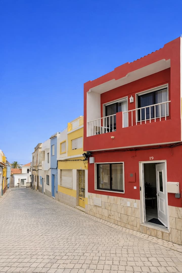 Casa Algarvia Portimão
Townhouse
Patio & Rooftop - Portimão