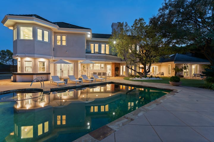 Stone Oak Estate - Los Angeles, CA