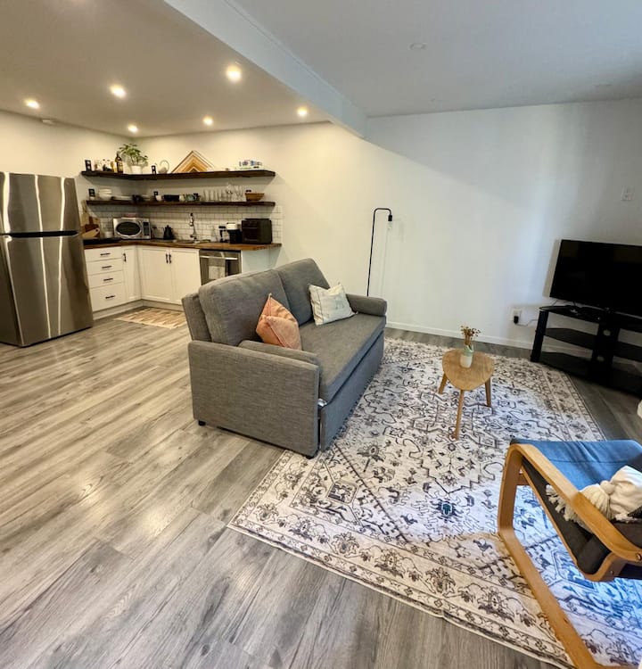 Private Squamish Forest Suite | Near Hiking/biking - Squamish