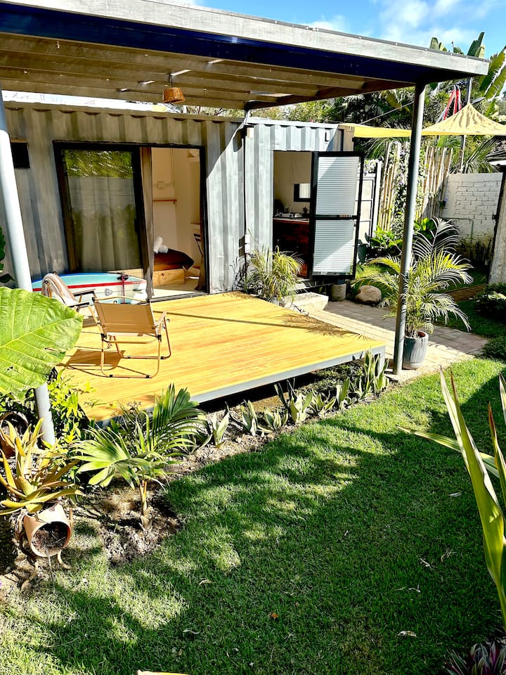 Seavan Box No 2 Garden And Deck - Lo de Marcos